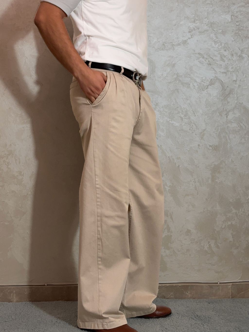 Wide Leg Pleated Pants in Beige